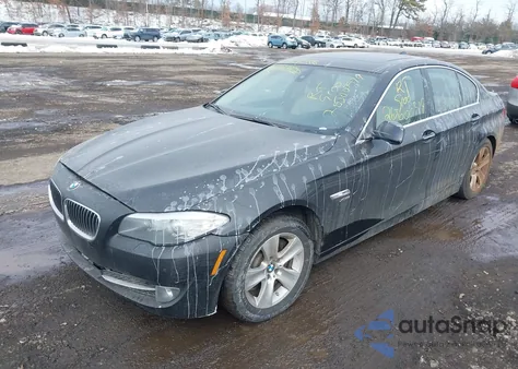 2012 BMW 528I xDrive z USA, uszkodzony, nr VIN WBAXH5C5XCDW02314